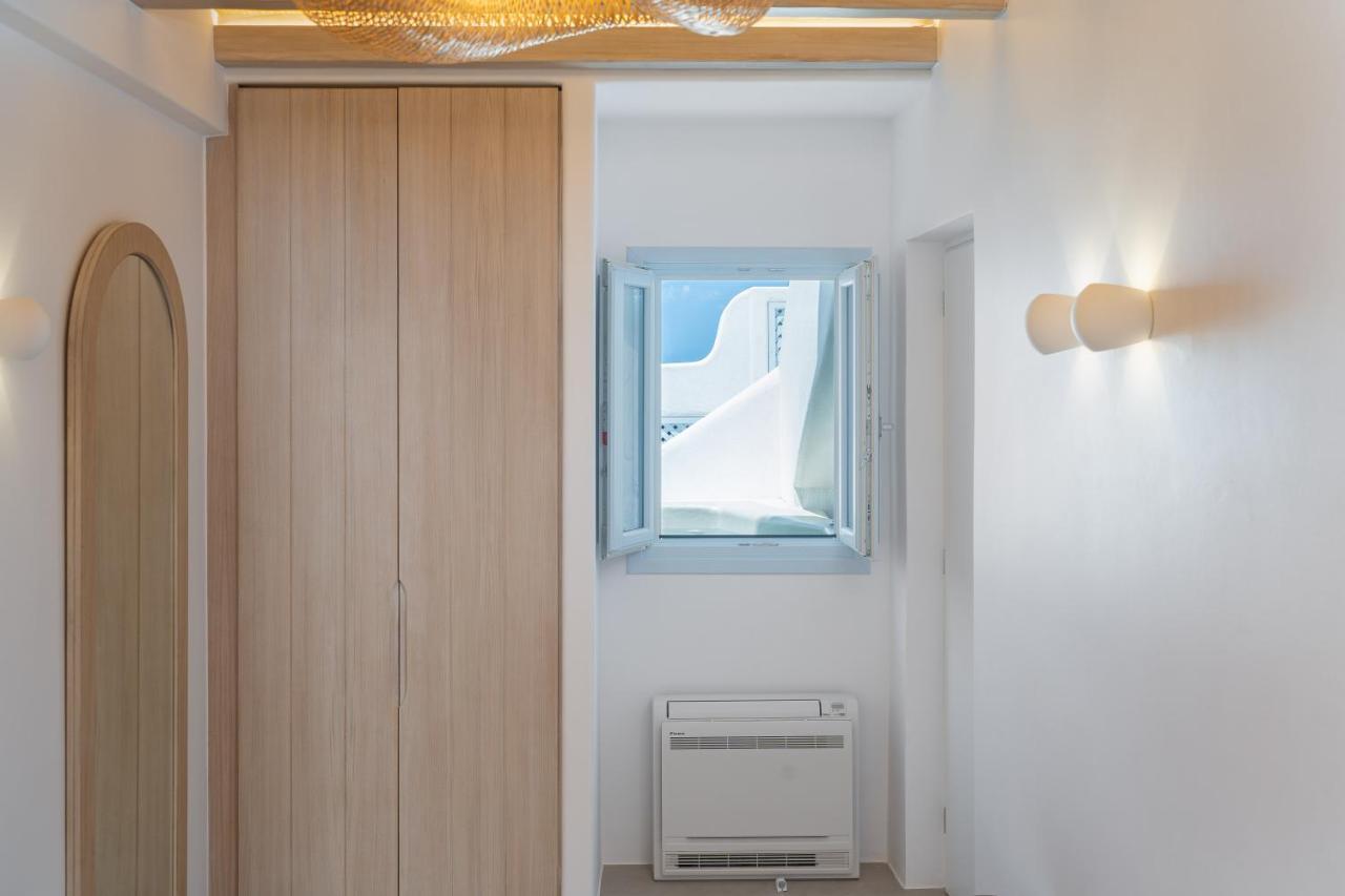 Airth Santorini Suites Firostefani Ngoại thất bức ảnh