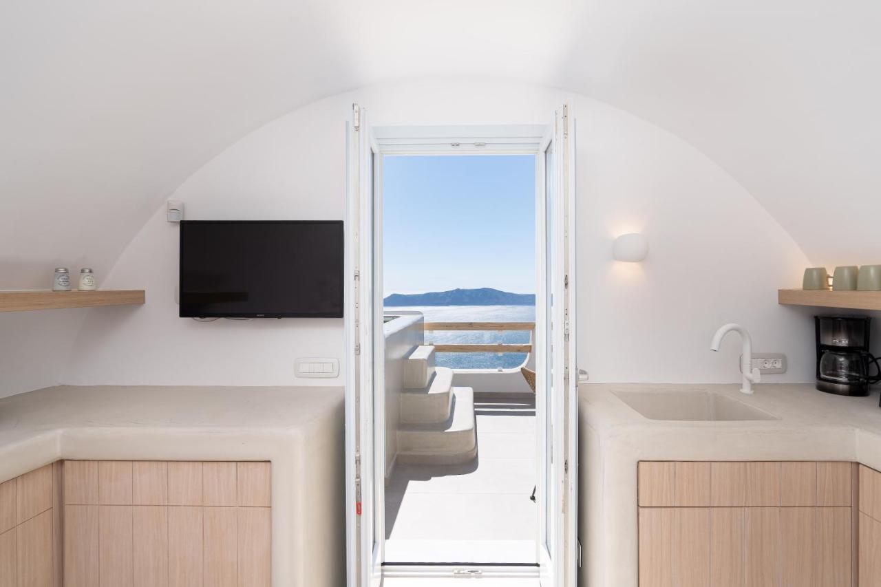 Airth Santorini Suites Firostefani Ngoại thất bức ảnh