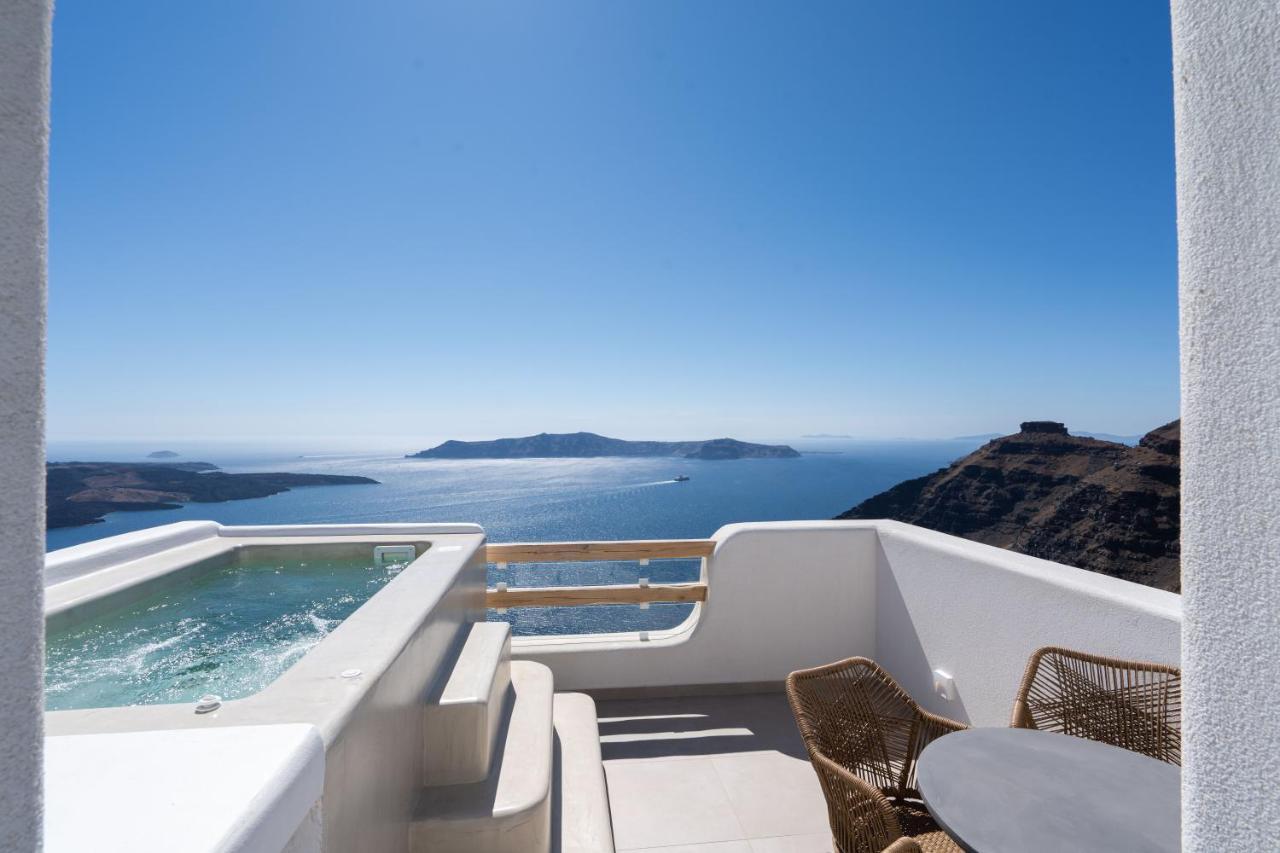 Airth Santorini Suites Firostefani Ngoại thất bức ảnh