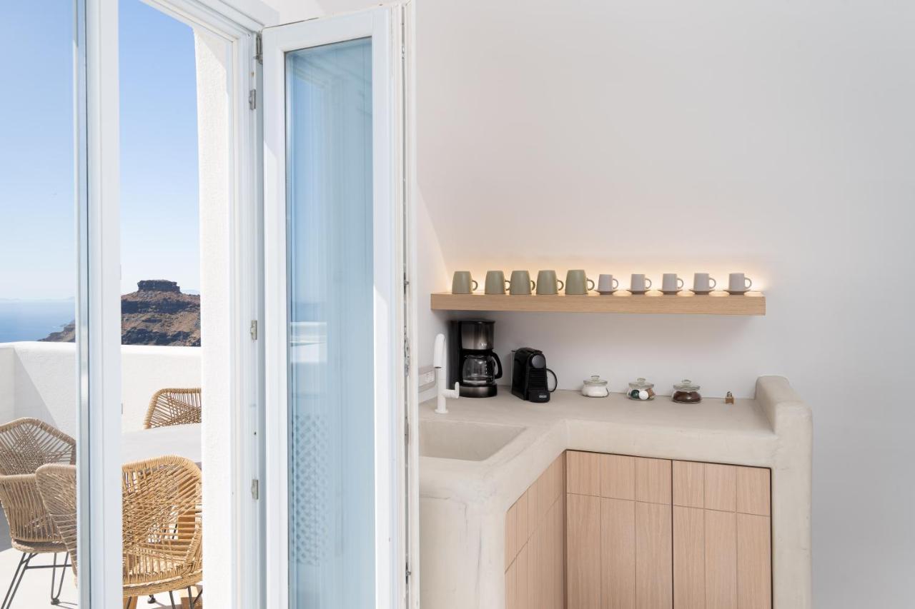 Airth Santorini Suites Firostefani Ngoại thất bức ảnh
