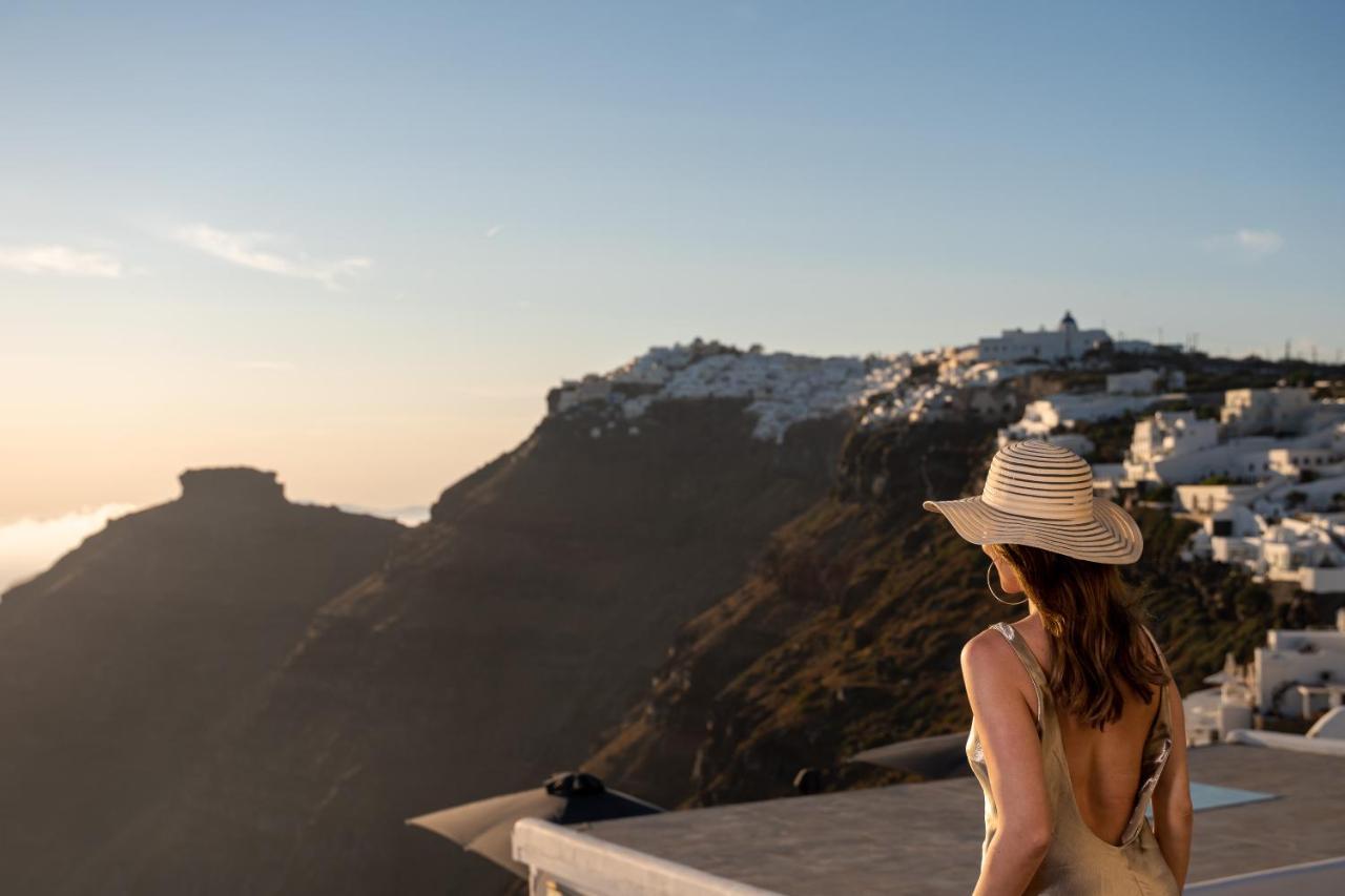 Airth Santorini Suites Firostefani Ngoại thất bức ảnh